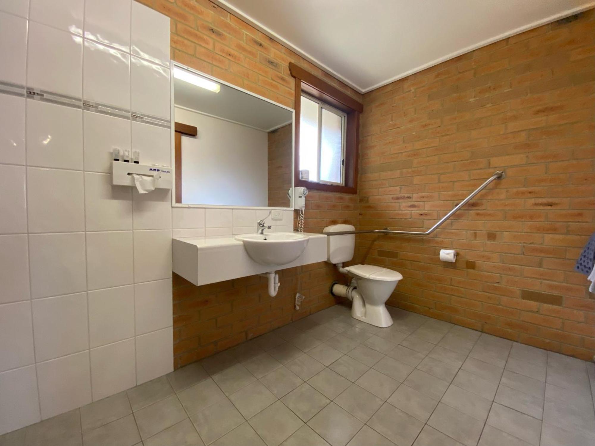 Quays Motel San Remo Zimmer foto